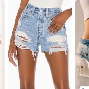 Levi 501 shorts size 27 fits a 26 everyday jean short high waisted